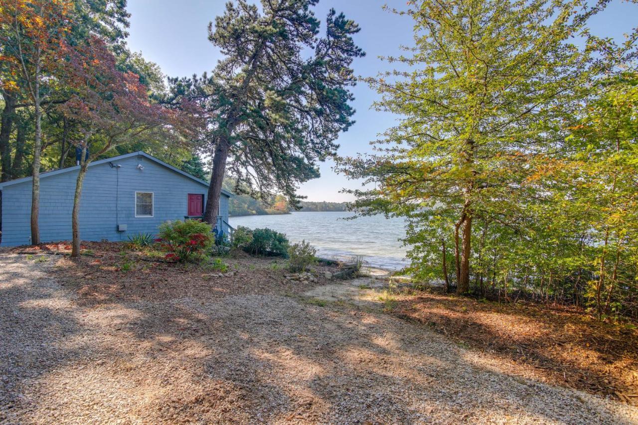 Quiet Plymouth Cottage On Great South Pond! Exterior photo